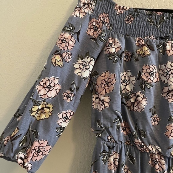 Floral off the shoulder mini dress - Picture 3 of 5